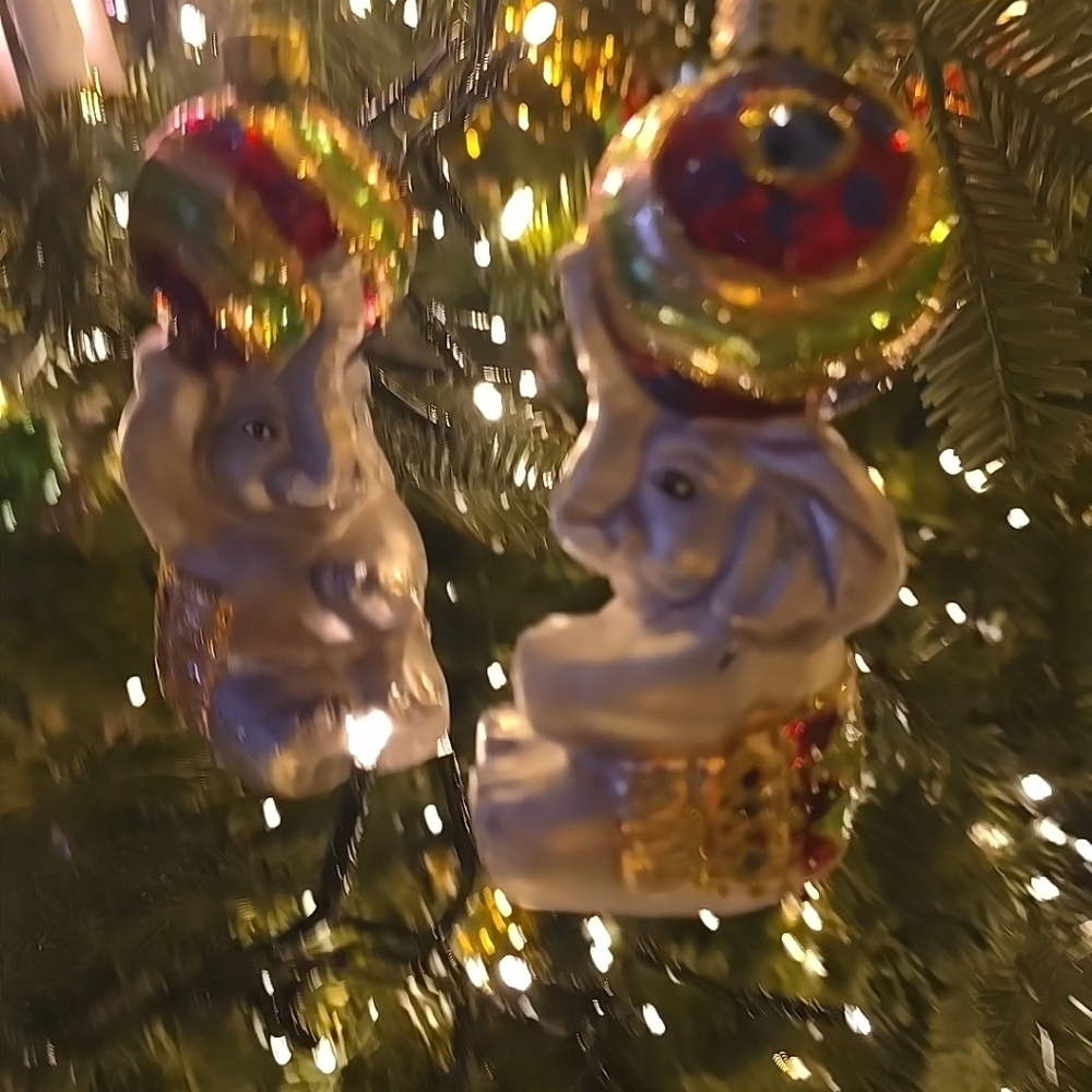 VTG‎ Lot Of 2 Christmas Glass Ornament Elephant Circus Style Ball Hat